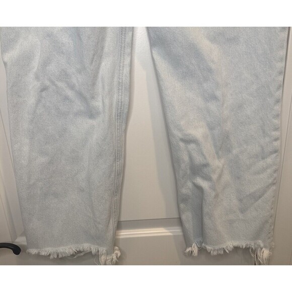 We the Free Light Wash Straight Leg Cropped Distressed Raw Hem Jeans Sz 29 - Picture 6 of 14